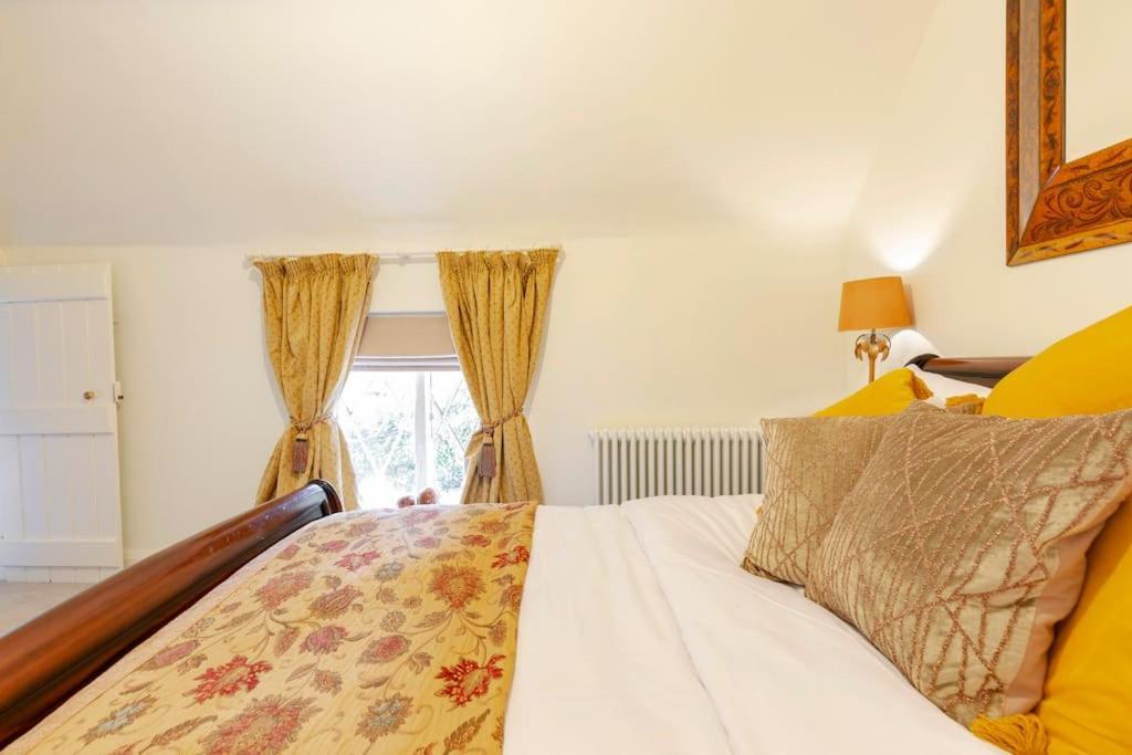 Dorney Windsor Legoland 5 Star Stay For Upto 14 Guests Eksteriør billede